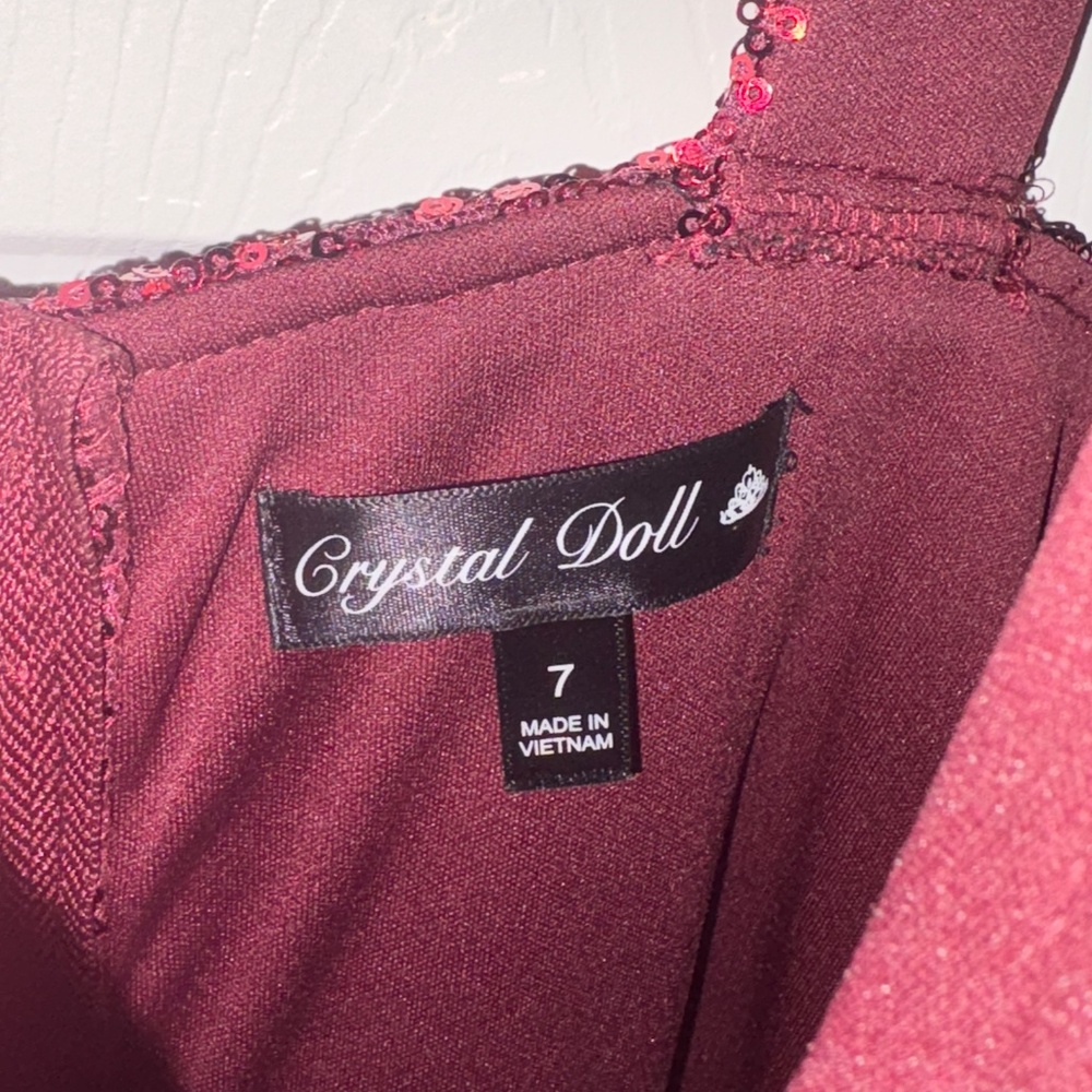 Red Sequin Floor Length Gown Size 7 - image 3